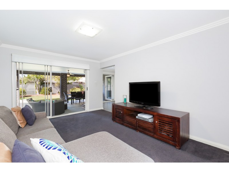 6 Milner Avenue, Kirrawee NSW 2232