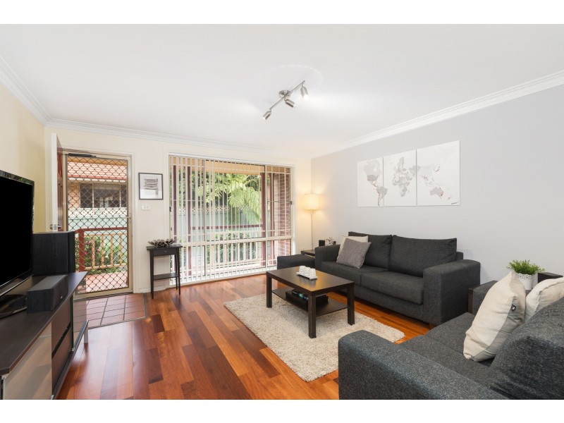 2/33 Stuart Street, Helensburgh NSW 2508