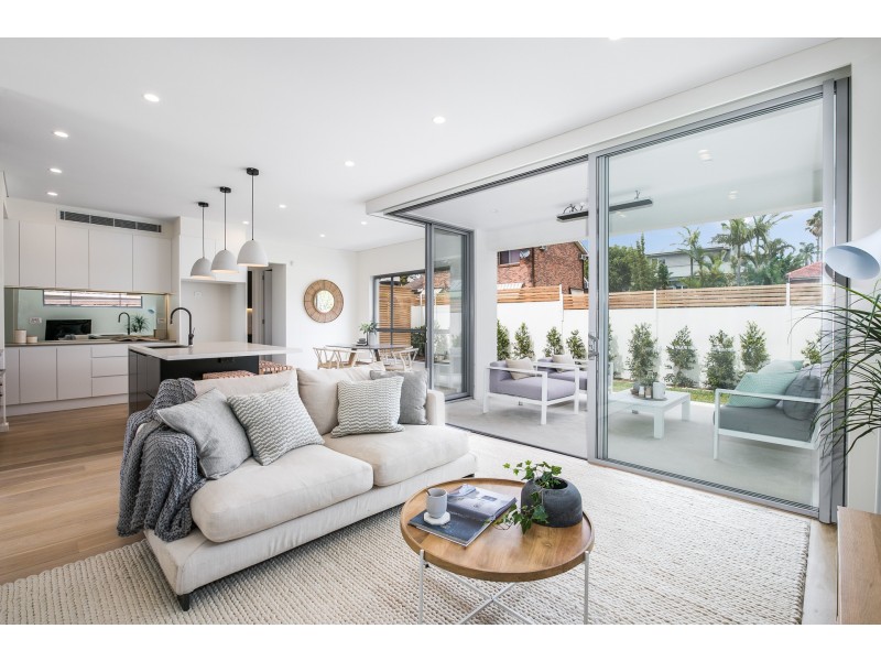 6B Mandur Place, Caringbah South NSW 2229