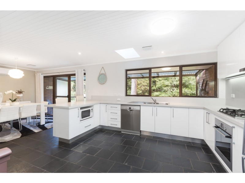 25 Valley Way, Gymea Bay NSW 2227