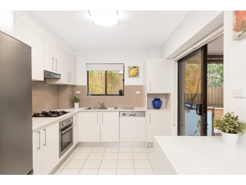 2/6-8 Banksia Road, Caringbah NSW 2229