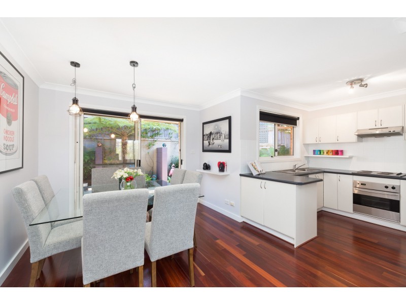 2/34 Toronto Parade, Sutherland NSW 2232