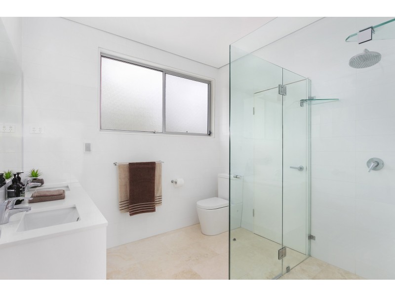 2/237 Burraneer Bay Road, Caringbah South NSW 2229