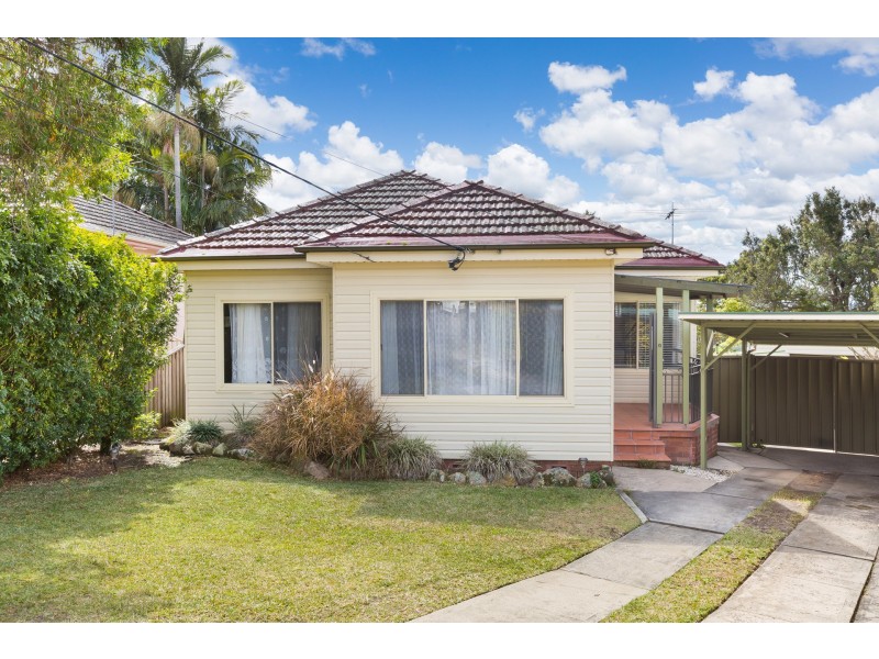 2 Eyre Place, Kirrawee NSW 2232