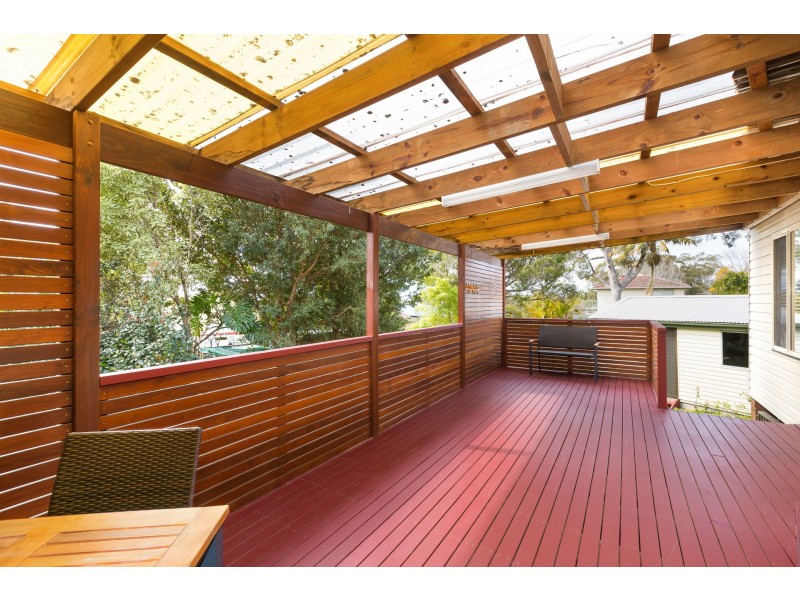 2 Eyre Place, Kirrawee NSW 2232