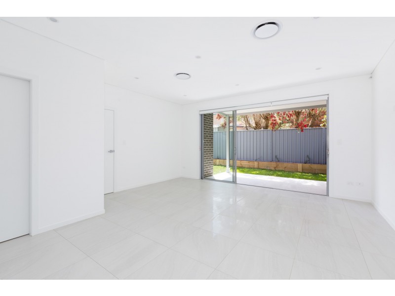 96 Auburn Street, Sutherland NSW 2232