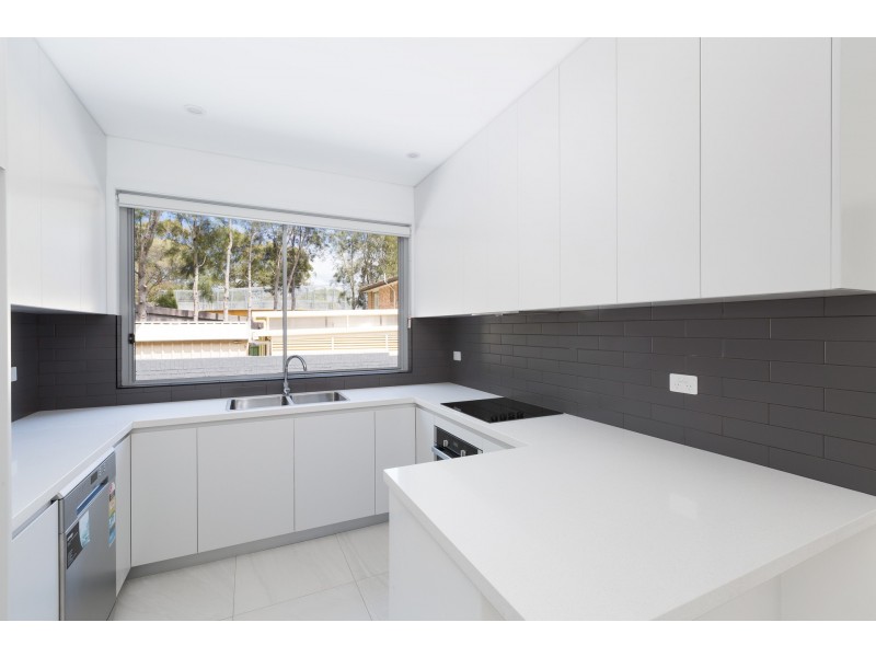 96 Auburn Street, Sutherland NSW 2232