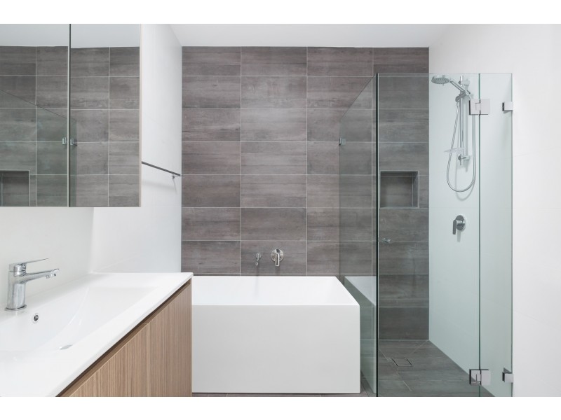 96 Auburn Street, Sutherland NSW 2232