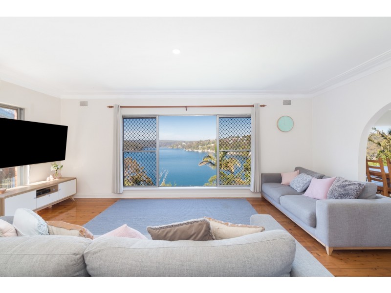 10 Maroopna Road, Yowie Bay NSW 2228