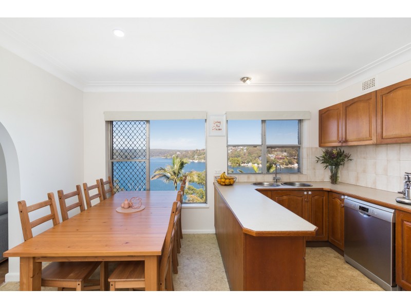 10 Maroopna Road, Yowie Bay NSW 2228
