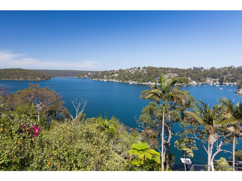 10 Maroopna Road, Yowie Bay NSW 2228