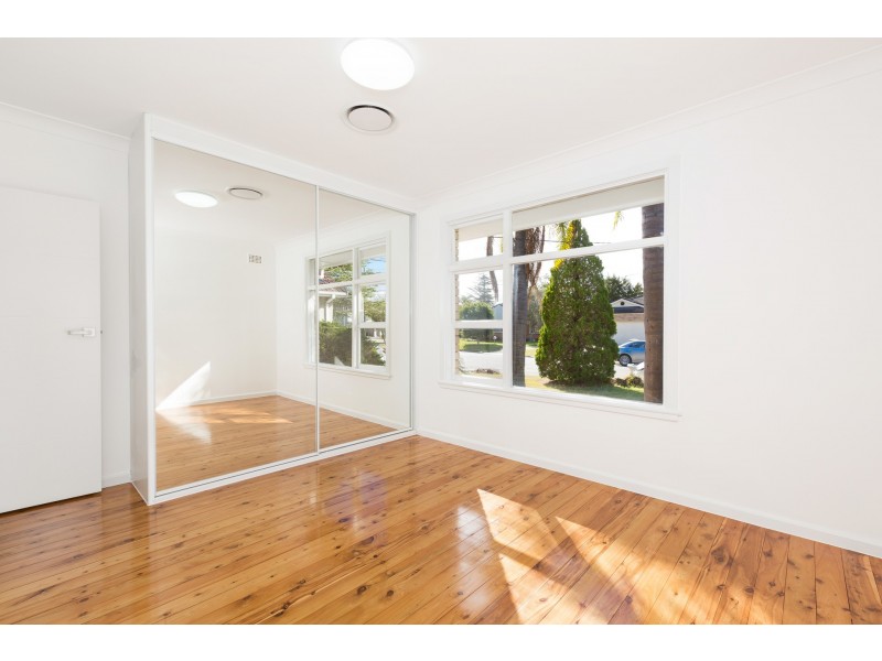 5 Nepean Place, Sylvania Waters NSW 2224