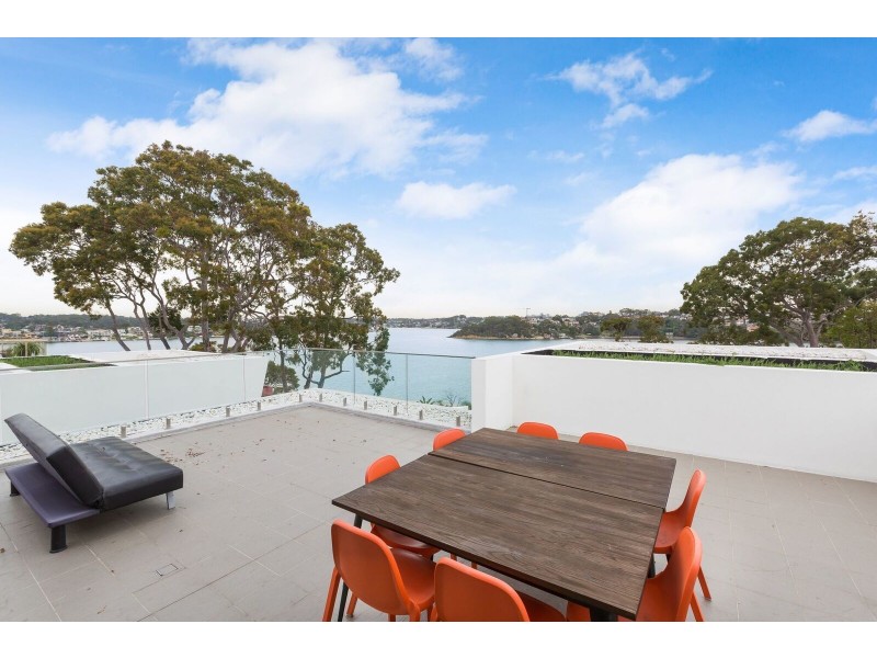 15/3-9 Madeira Street, Sylvania NSW 2224