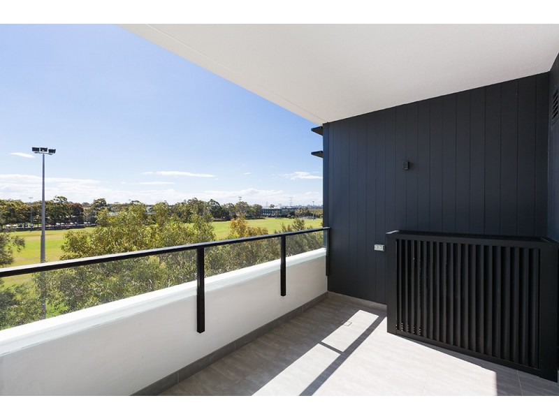 204/1 Dune Walk, Woolooware NSW 2230