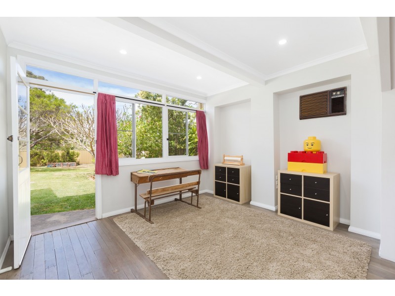 16 Waterview Street, Oyster Bay NSW 2225