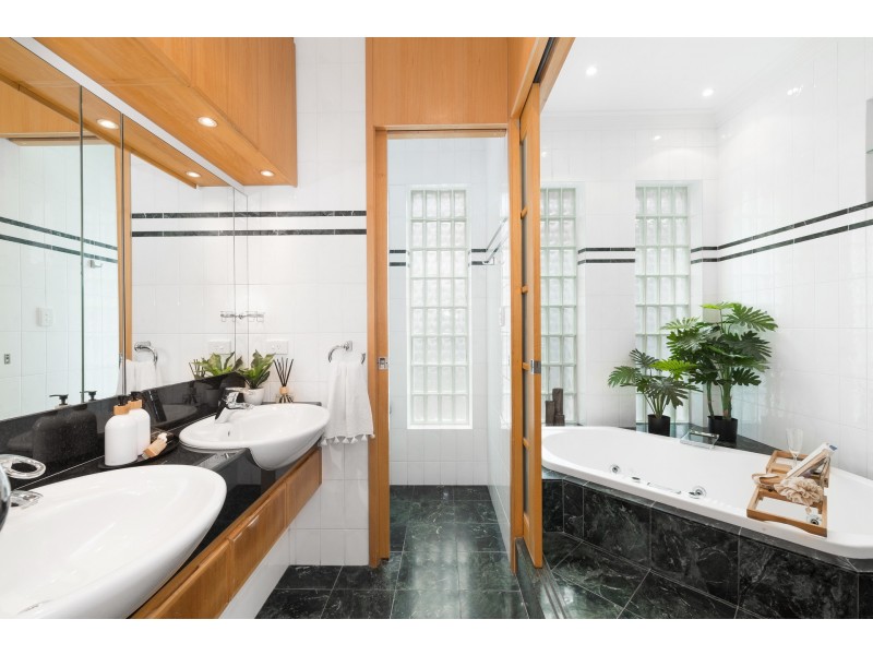 13 Coolangatta Avenue, Burraneer NSW 2230