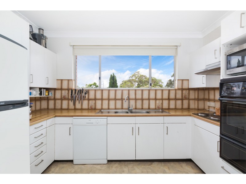 11/87 Yathong Road, Caringbah NSW 2229