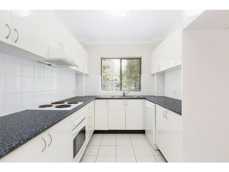 15/6-14 Park Street, Sutherland NSW 2232