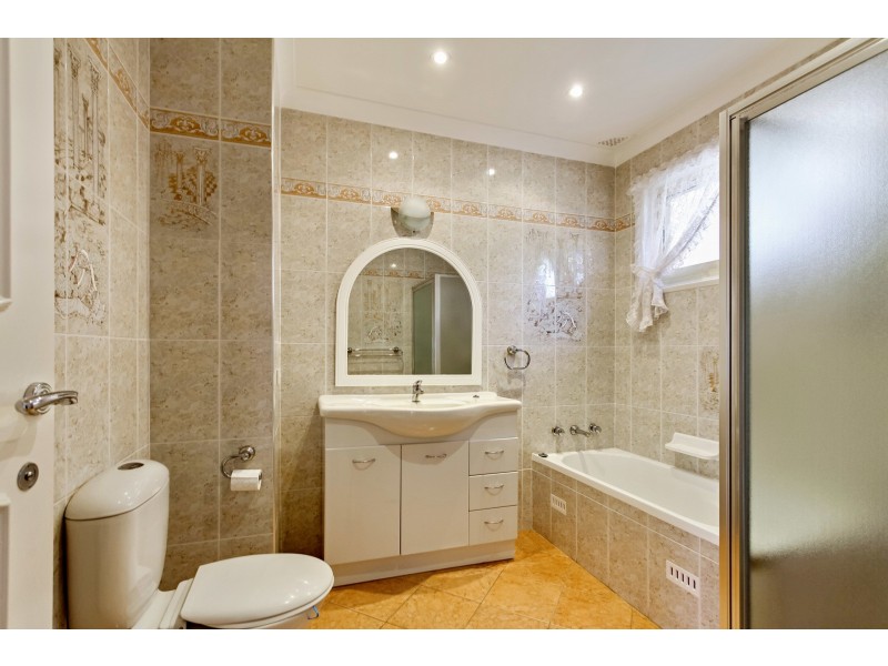 62 Craigholm Street, Sylvania NSW 2224