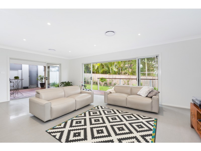 7 Borambil Place, Oyster Bay NSW 2225