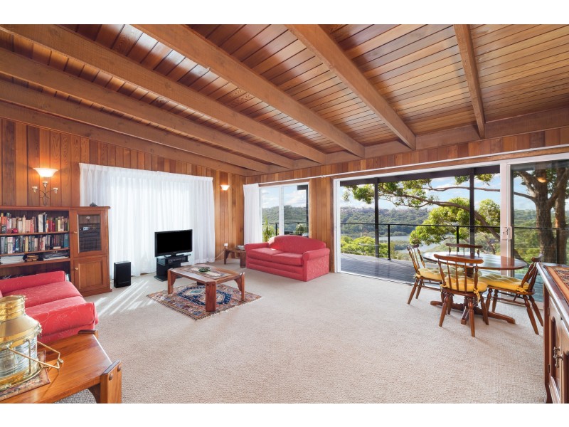 37 Buchanan Avenue, Bonnet Bay NSW 2226