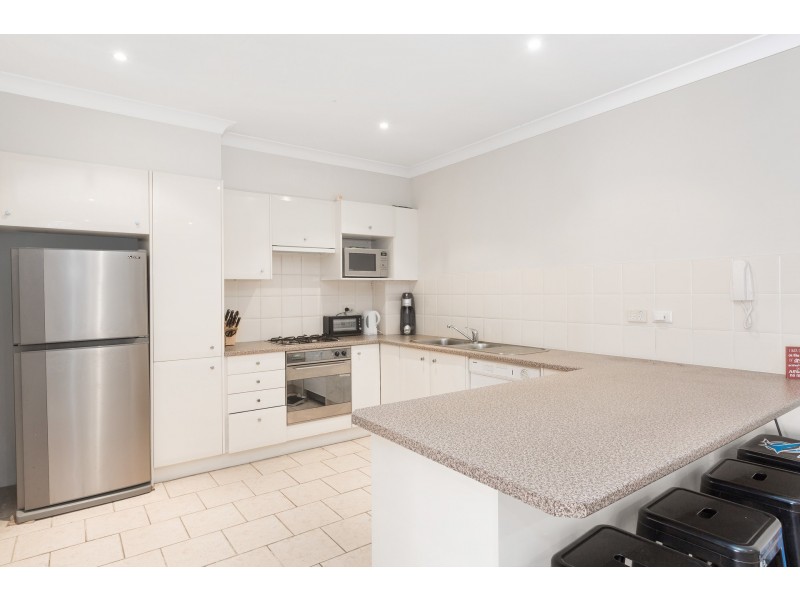 11/2 Vista Street, Caringbah NSW 2229