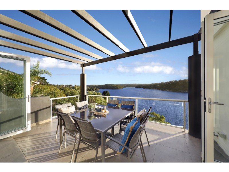 14 Maroopna Road, Yowie Bay NSW 2228