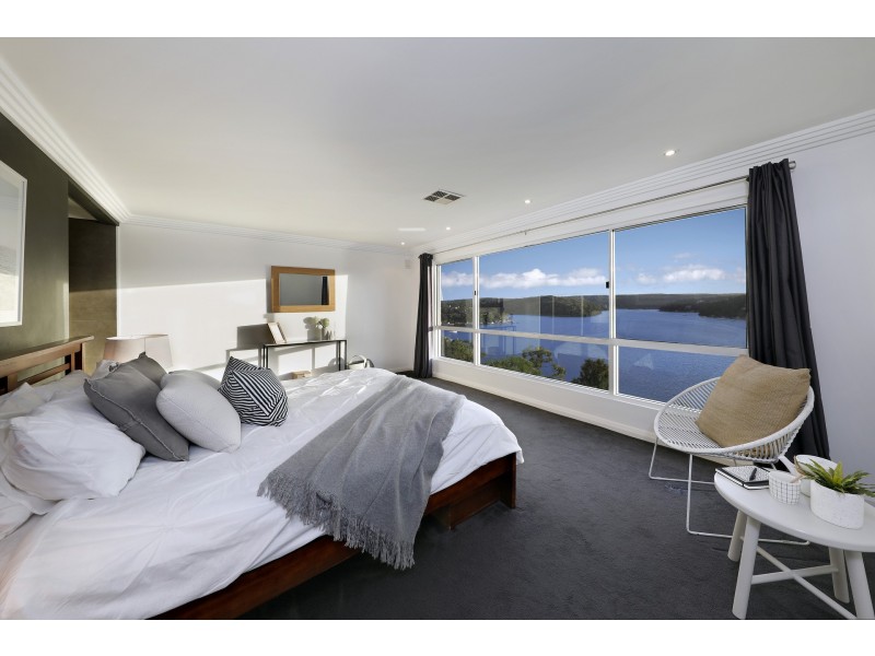 14 Maroopna Road, Yowie Bay NSW 2228