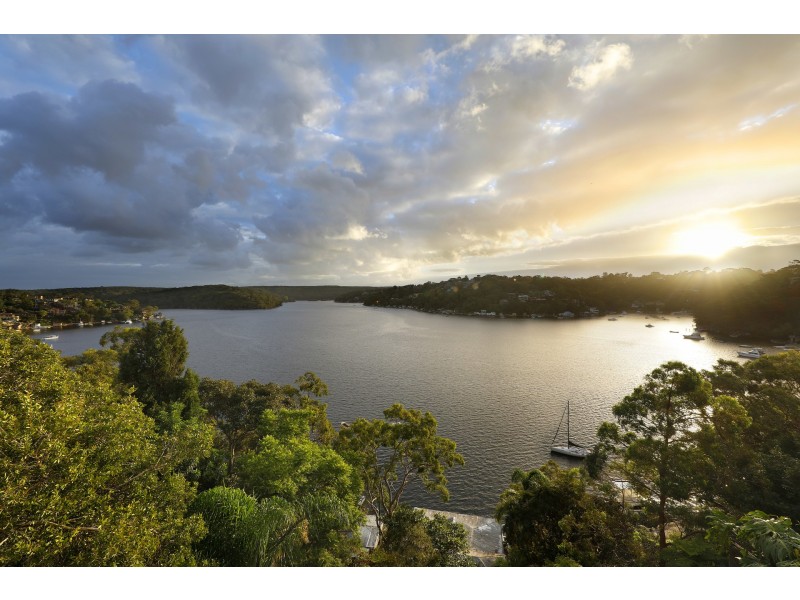 14 Maroopna Road, Yowie Bay NSW 2228