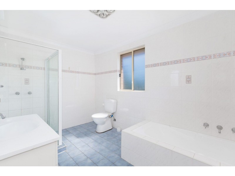 2/275 Port Hacking Road, Miranda NSW 2228