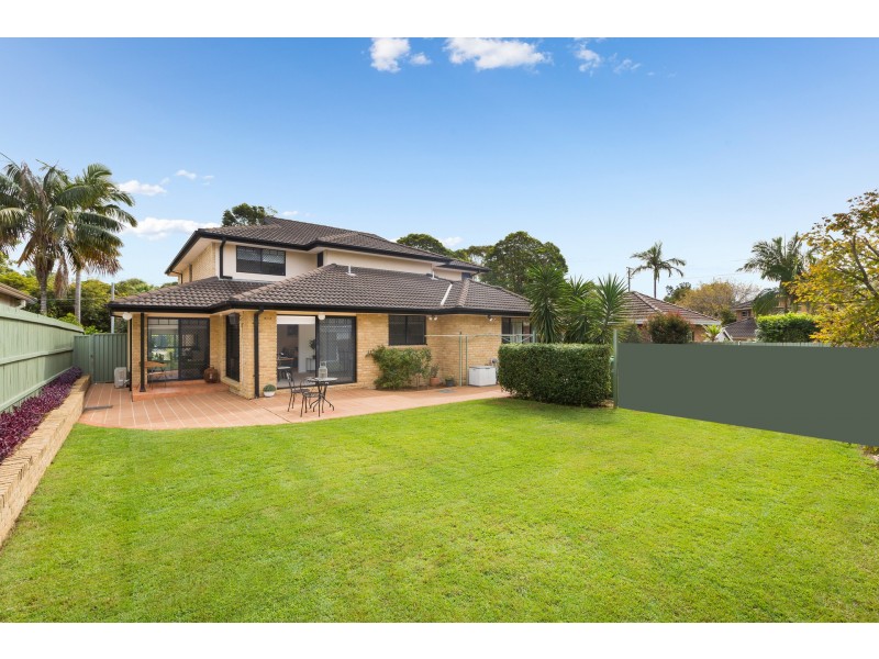 2/4 Tergur Crescent, Caringbah NSW 2229