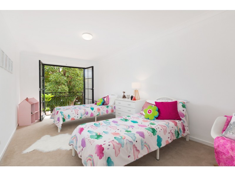 2/4 Tergur Crescent, Caringbah NSW 2229