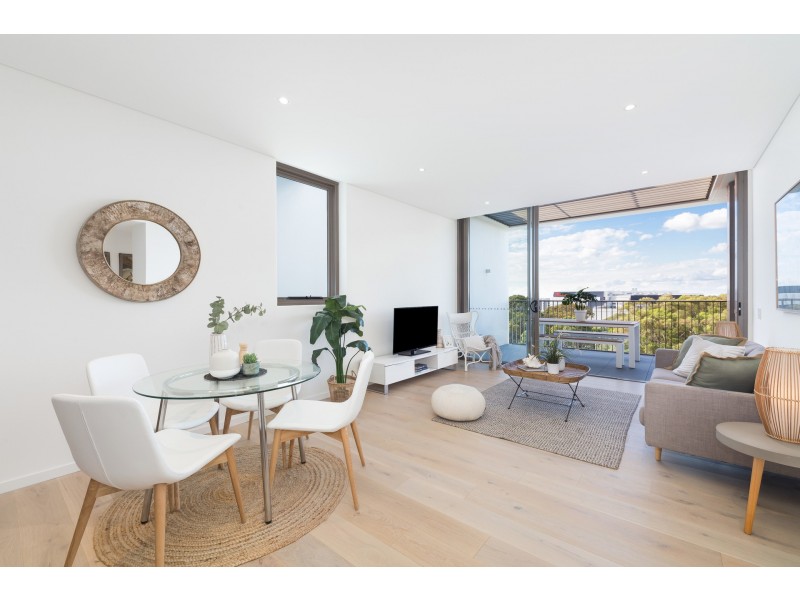 AB.603/6 University Road, Miranda NSW 2228