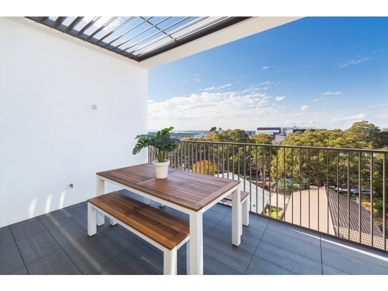AB.603/6 University Road, Miranda NSW 2228