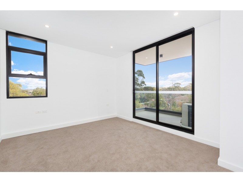 C202/40-44 Pinnacle Street, Miranda NSW 2228