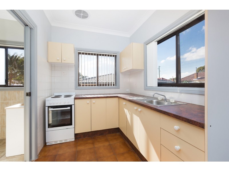 33a Kareena Road, Miranda NSW 2228