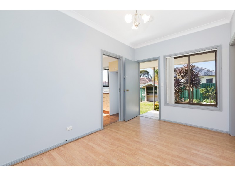 33a Kareena Road, Miranda NSW 2228