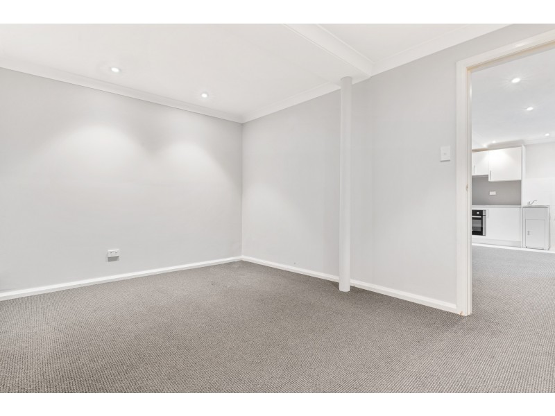 36a Sladden Road, Yarrawarrah NSW 2233