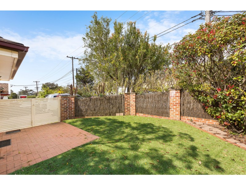 1/109 Oak Road, Kirrawee NSW 2232