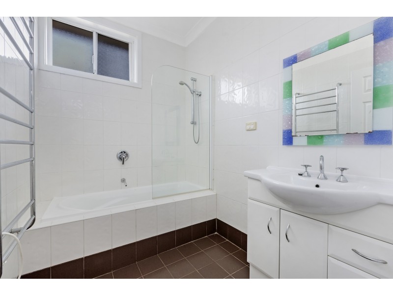 42 Caringbah Road, Woolooware NSW 2230