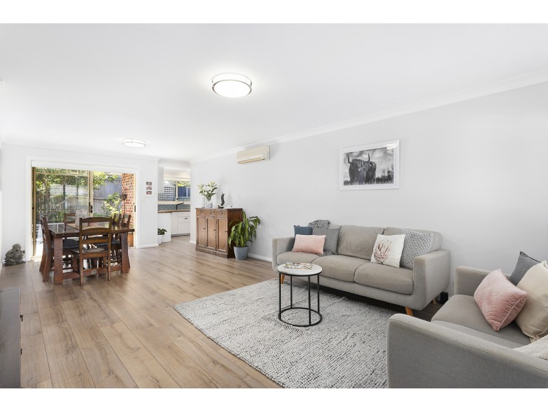2/30-32 Milburn Road, Gymea NSW 2227