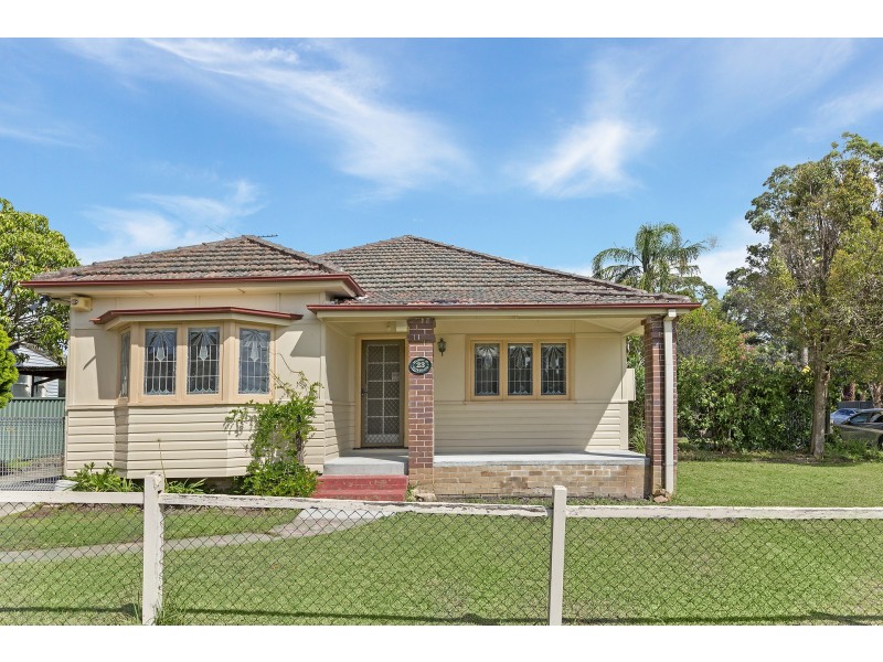 23 Belmont Street, Sutherland NSW 2232