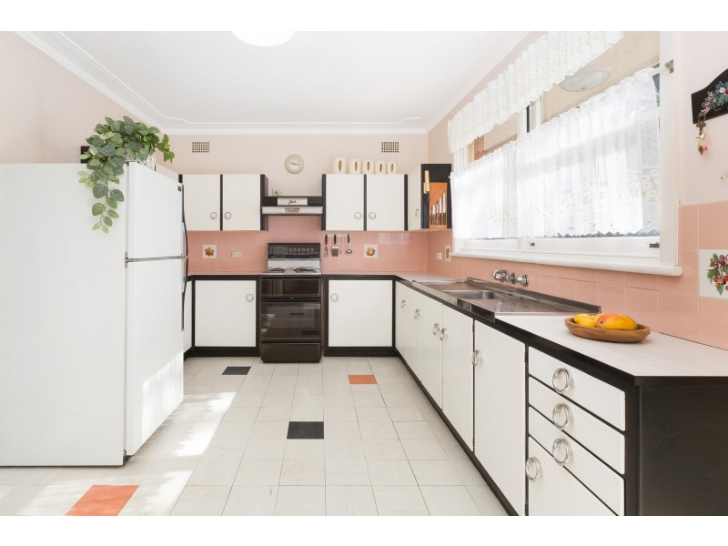 16 Redgum Avenue, Cronulla NSW 2230