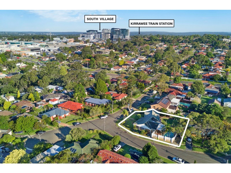 1 Kaloona Place, Kirrawee NSW 2232