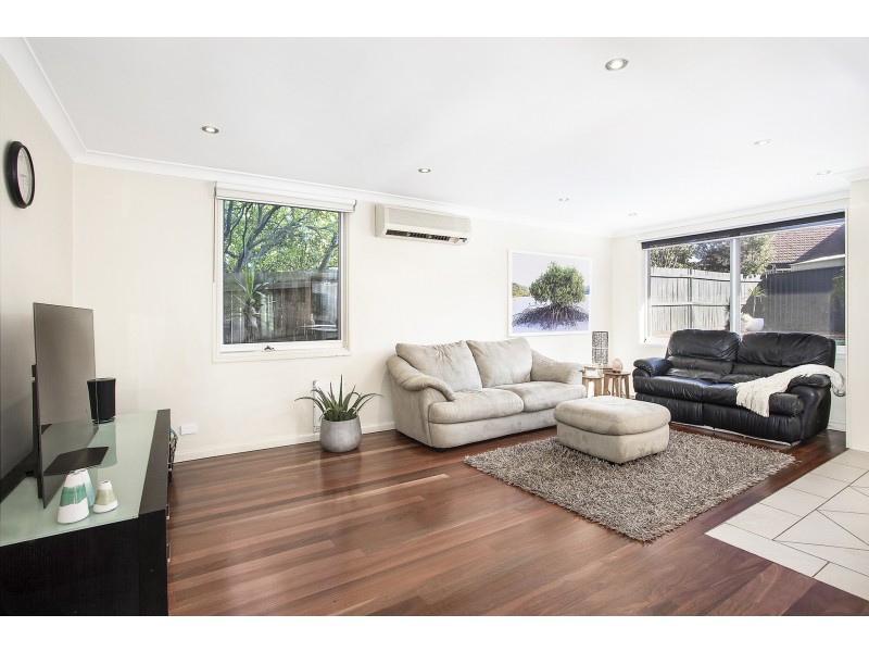 17 Roma Place, Sylvania NSW 2224