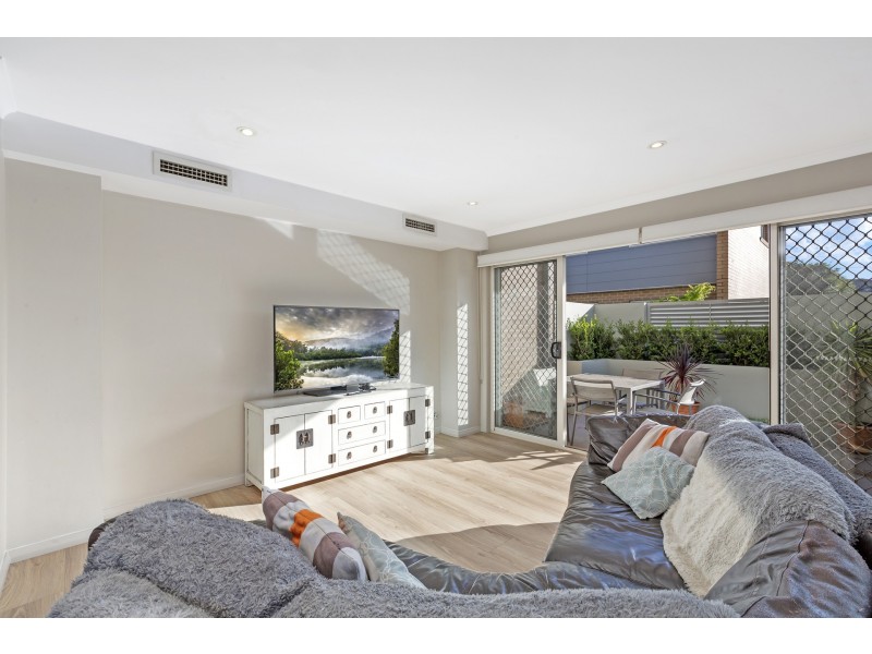 4/40-42 Durbar Avenue, Kirrawee NSW 2232