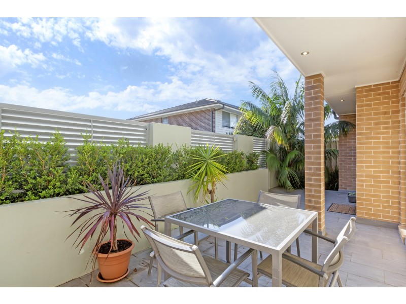 4/40-42 Durbar Avenue, Kirrawee NSW 2232