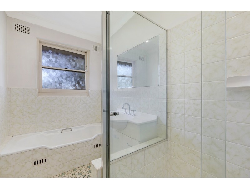 11/44-46 Port Hacking Road, Sylvania NSW 2224