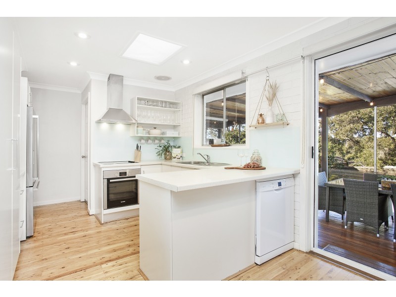 68 Cooriengah Heights Road, Engadine NSW 2233