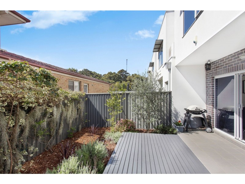 2/4-6 Paddison Avenue, Gymea NSW 2227